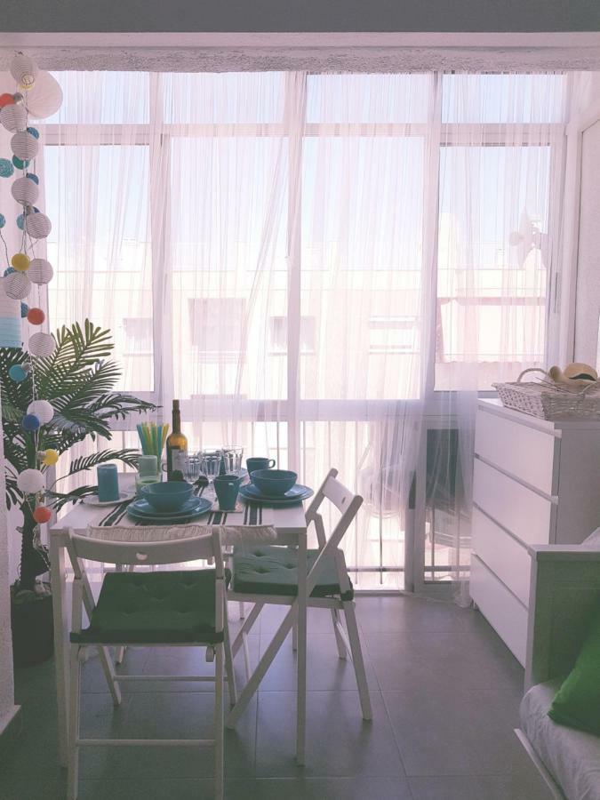 Cosy studio apartment in Torrevieja Exterior foto
